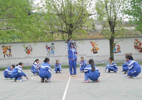小河區民族學校