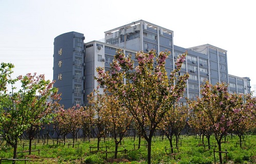 江南影視藝術職業學院繼續教育學院