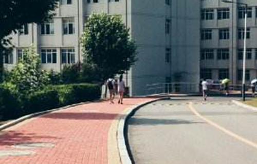 重慶市九龍坡區石板鎮中學