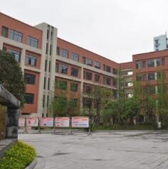 畢節市長春鎮中學
