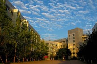 重慶市江津珞璜鎮仁沱中學