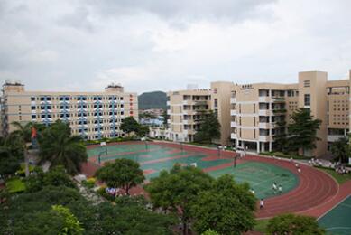 盤龍鎮大建中學