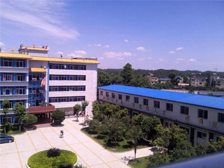 樂山市金盾職業學校