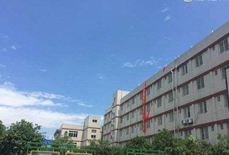 成都德圣中等職業學校