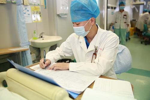 重慶衛生學校對于孩子身高有要求嗎?