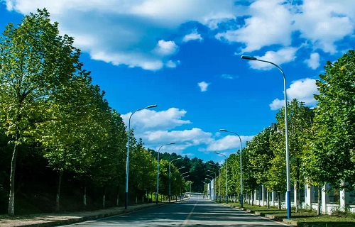 長順縣中等職業學校的乘車路線