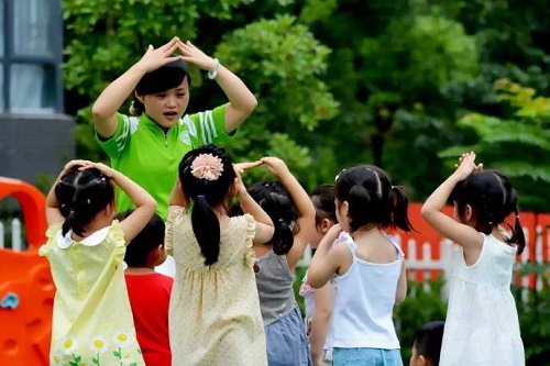 成都什么幼師專業學校好