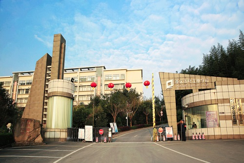 重慶輕工業學校2021年春招招生計劃