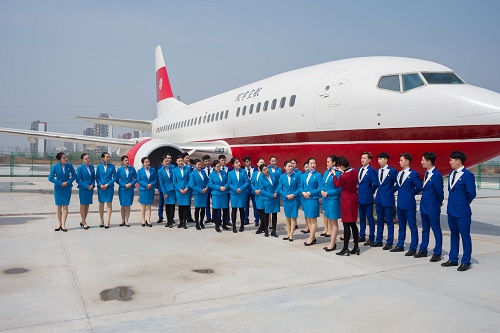 初中畢業讀航空學校需要滿足什么條件