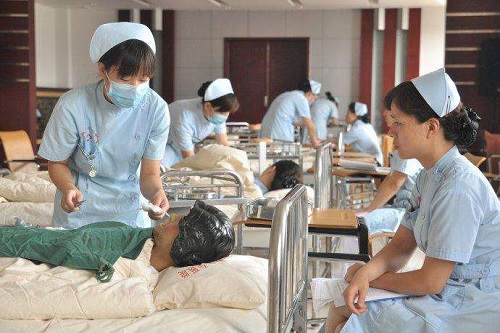 貴陽初中起點五年制大專衛生學校招生要求高嗎