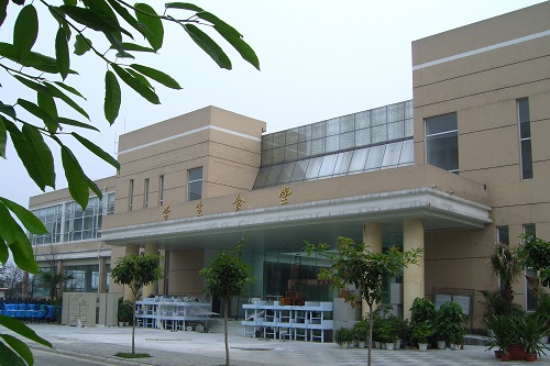 成都市工業學校2021年招生分數線