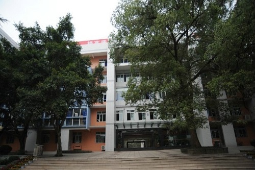 重慶九龍坡職業教育中心2021年春招招生計劃
