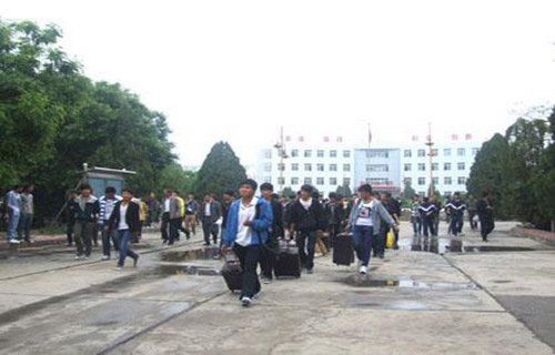 甘肅省煤炭工業技工學校2.jpg