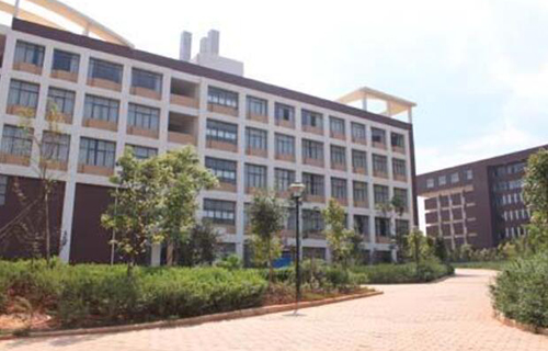 昆明衛生學校2021年招生簡章
