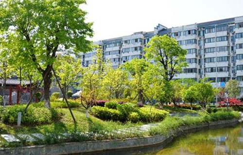 云南三鑫職業技術學院2021年學費是多少
