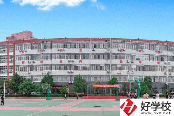 長沙中部鐵路航空中等職業學校怎么樣？專業有哪些？