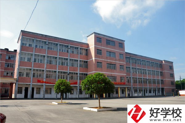 寧鄉市瀟湘職業中專學校有什么特色專業？