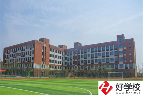 南縣職業中等專業學校實訓樓