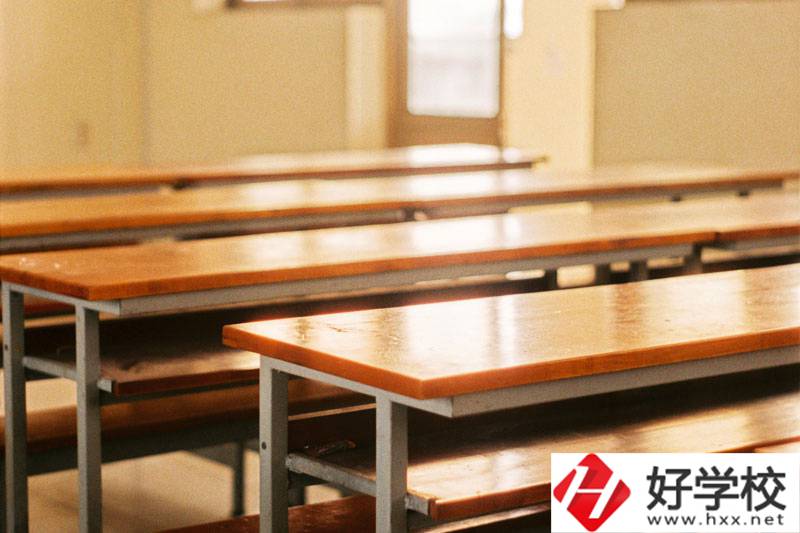 湖南省澧縣職業中專學校有哪些專業？學費貴不貴？