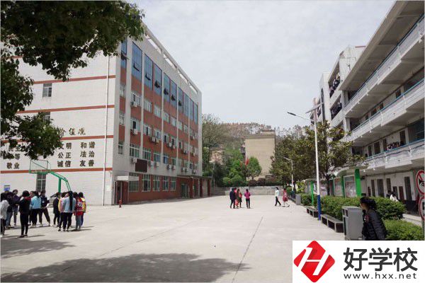 邵陽市女子職業學校教學樓
