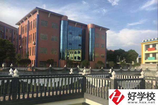 永興縣職業中專學校教學樓
