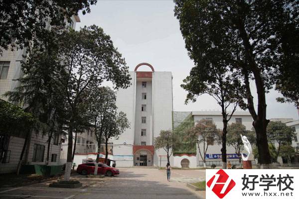 長沙市中遠職業中專學校有什么特色?招生多嗎?
