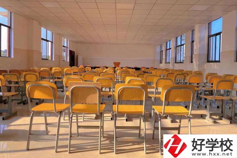 湖南華中工業技工學校如何?管理模式是怎樣的?