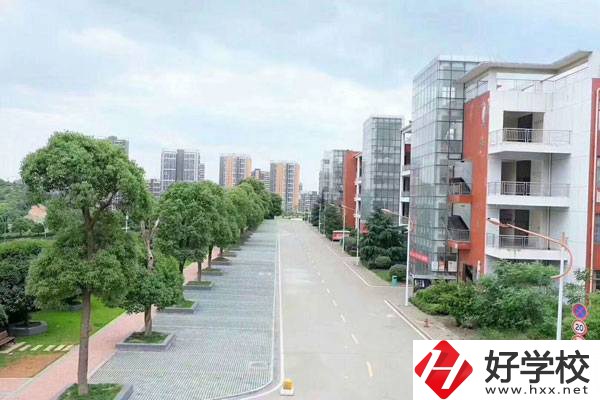 長沙南方職業學院教學樓