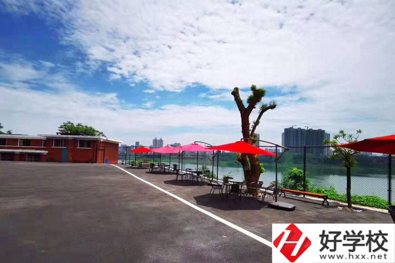 邵陽市開元職業技術學校風景