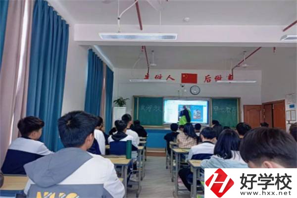 新化縣湘印中等職業學校教室
