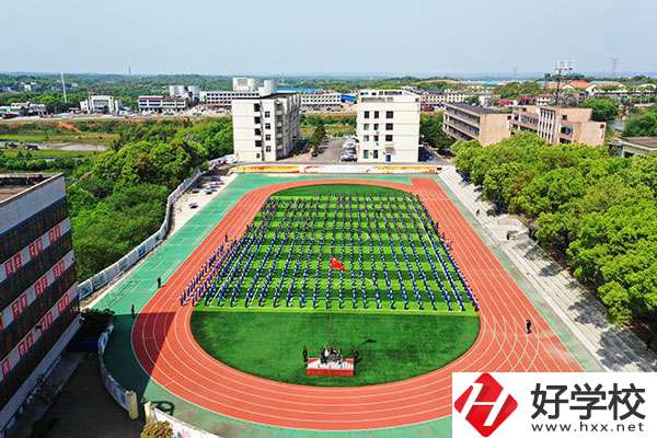 湘潭縣職業技術學院環境4.jpg