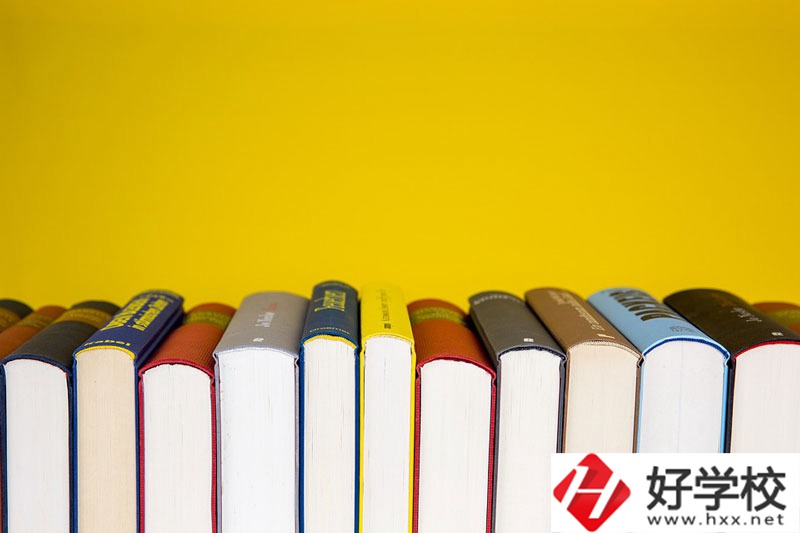 長沙現代商貿職業中專在長沙哪里？怎么樣？