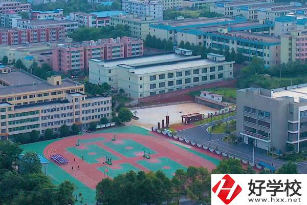 郴州市城市經濟中等職業技術學校操場