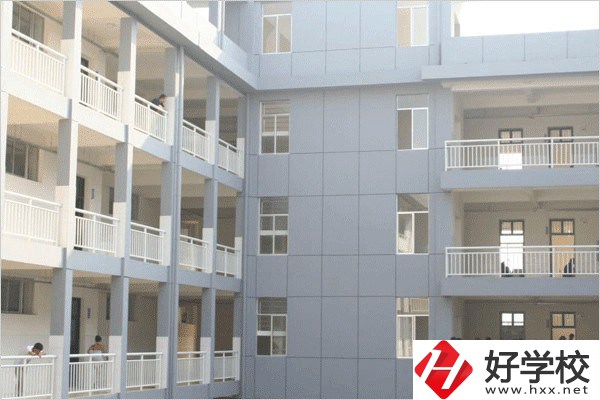 張家界公辦中職有哪些？學費多少？