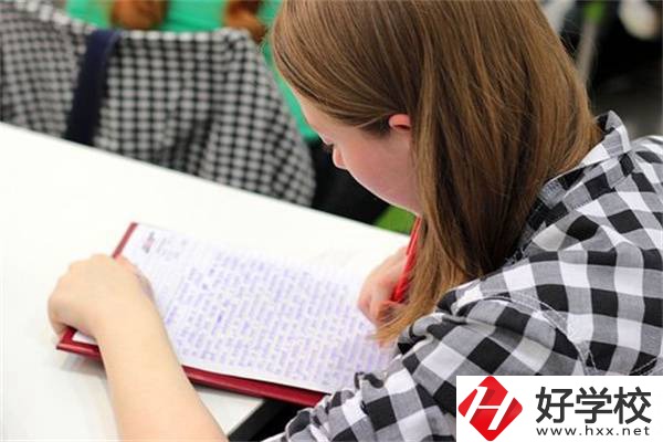 湖南參加中考對選職校的重要性，怎么才能選到好學校？