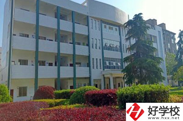 津市職業中專學校好不好？就業前景怎么樣？