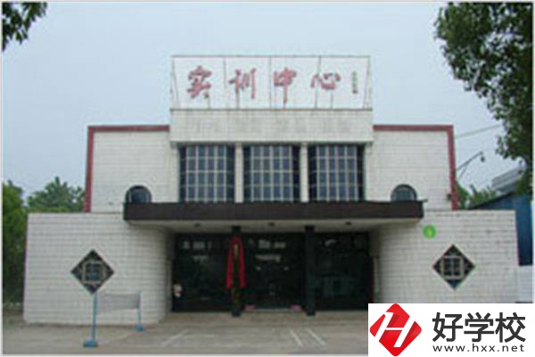 南縣創意職業技術學校實訓室