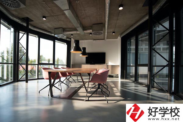 湖南育才技工學校設有哪些專業？就業方向如何？