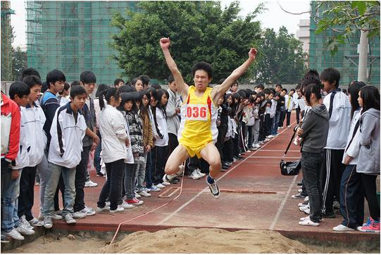 哈爾濱市第十八職業高級中學校 校園圖片簡介