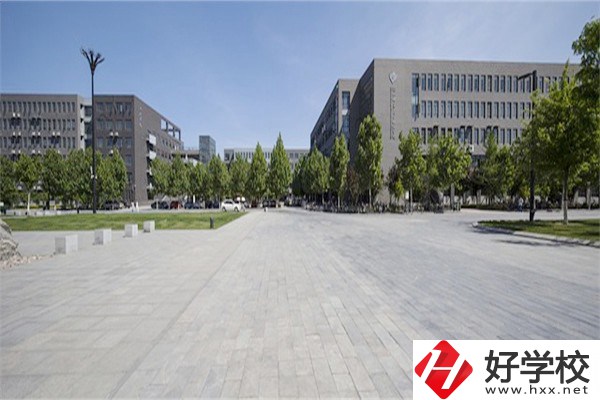 邵陽的中專學校有哪些好？什么人適合上中專？