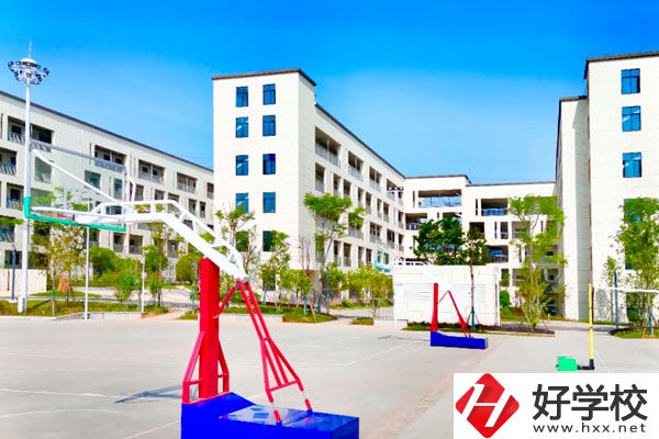 湖南醫衛類中職哪些好?中職生能當醫生嗎?