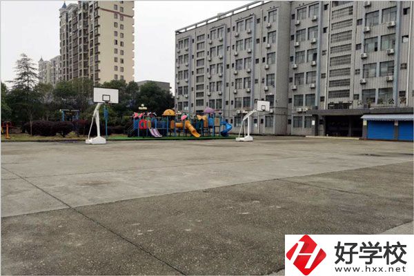 益陽電腦美術職業學校有什么特色專業？