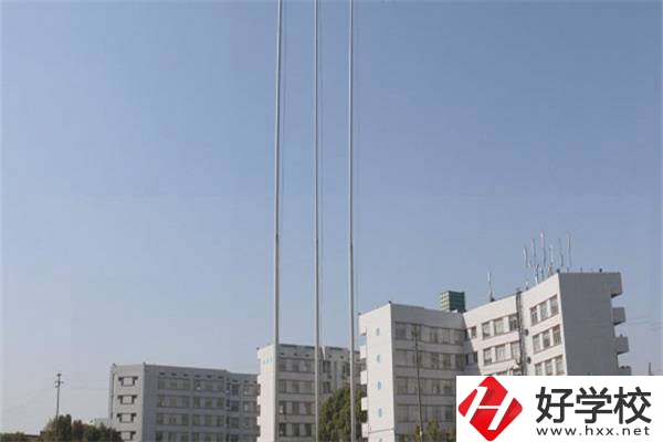湖南有學煙花爆竹專業的職校嗎？這個專業怎么樣？