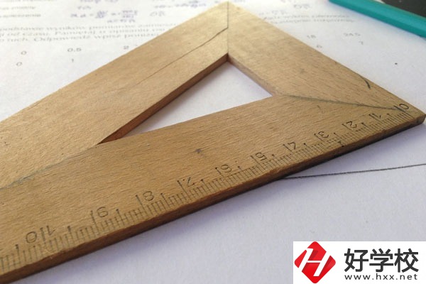 懷化市工業中等專業學校好不好？宿舍怎么樣？