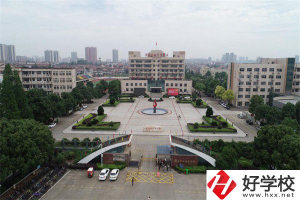 在湖南學UI可推薦哪些中職？學校就業如何？