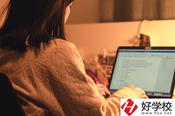 安仁職業中專好不好？宿舍怎么樣？