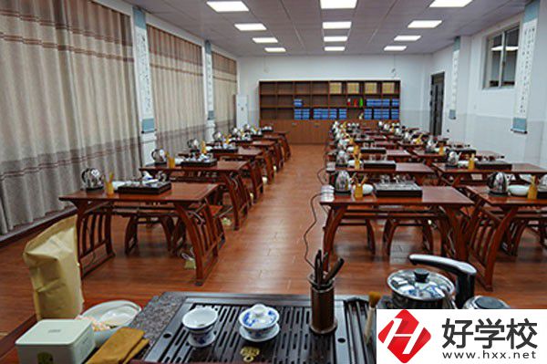 桑植縣職業中專學校實訓室