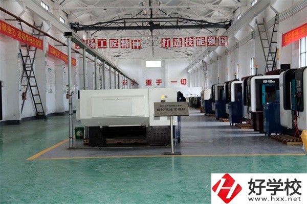 張家界有哪些公辦技校？公辦技校免學費嗎？