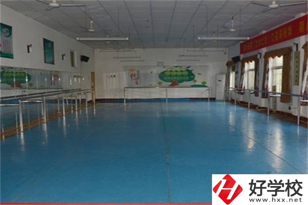 湘潭最好的民辦職高是哪所？職高值得就讀嗎？