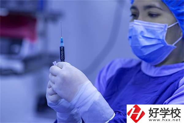 湖南衛校最熱門的專業是哪個？優缺點是什么？